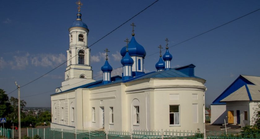 Святые мощи Николая Чудотворца и Матроны Московской привезли в храм Каменки 