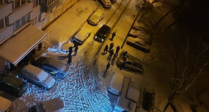 Сосед включил газ: ночью к пензенской многоэтажке съехались экстренные службы