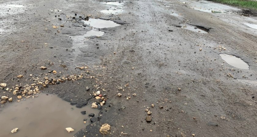Власти Пензы рассказали, как будут решать вопрос с разбитой дорогой в Заре