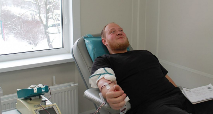 В Пензе в честь Дня защитника Отечества собрали около 40 литров донорской крови