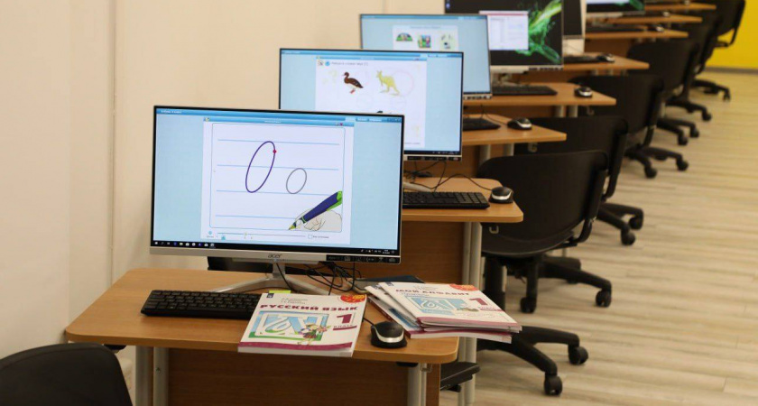 Пензенский губернатор поучаствовал в совещании по программе капремонта школ в 2023 году