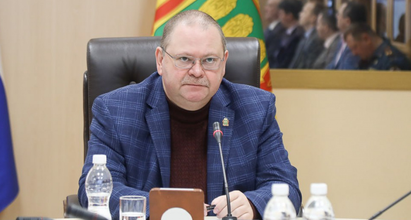 Мельниченко поручил оперативно реагировать на сообщения о подтоплениях 