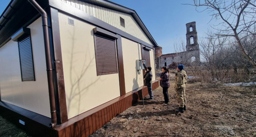 В селе Куракино Сердобского района поставили новый ФАП 