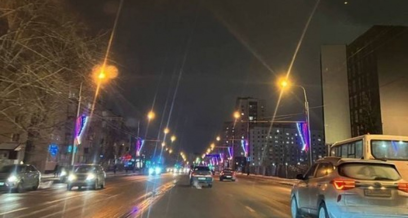 На улицах Пензы устанавливают новые светодиодные светильники