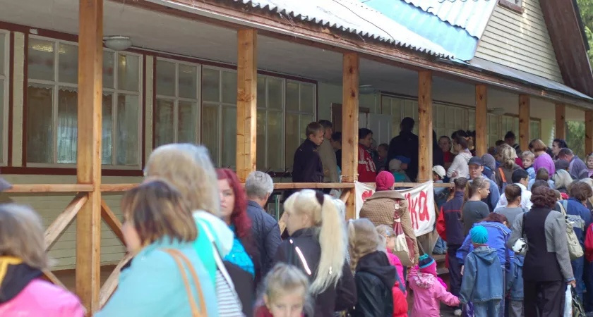 Пензенцы могут встать в электронную очередь на получение путевок в лагеря