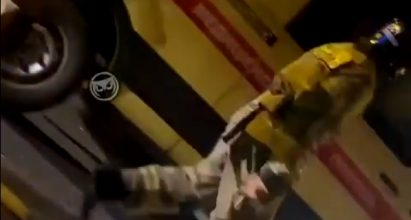 К месту ДТП с участием легковушек в микрорайоне Заря приехали МЧС и реанимация 