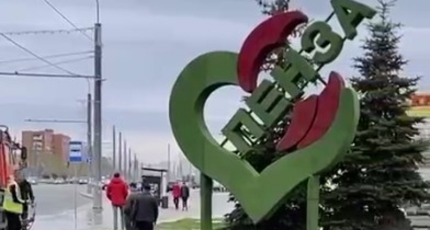 В Пензе около аэропорта появился новый арт-объект