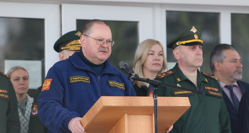 В Пензе прошла торжественная церемония оправки 50 призывников в воинские части 