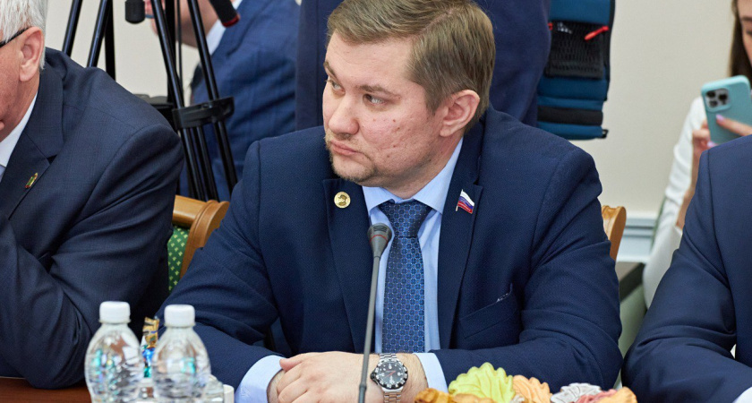 Депутат из Пензы рассказал, что за год заработал всего 1 456 048 рублей