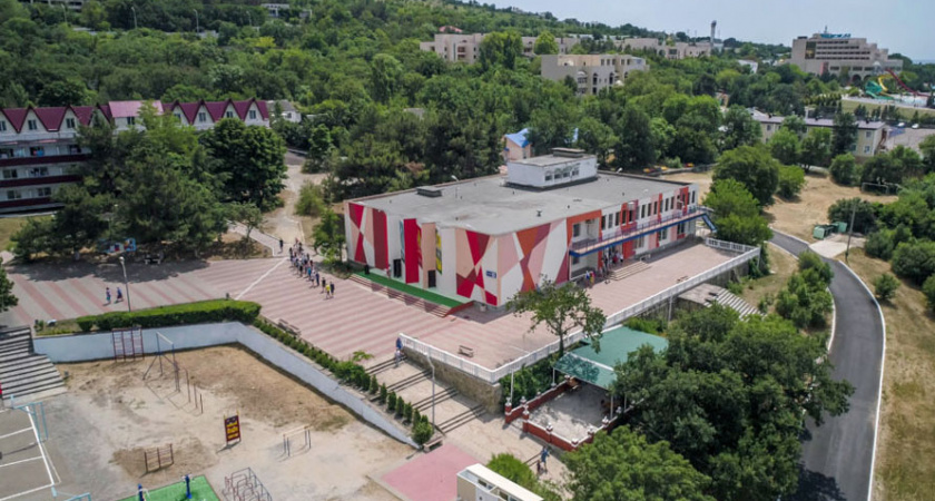 Дети погибших пензенцев в зоне СВО отправят летом отдыхать в лагерь «Приморский»