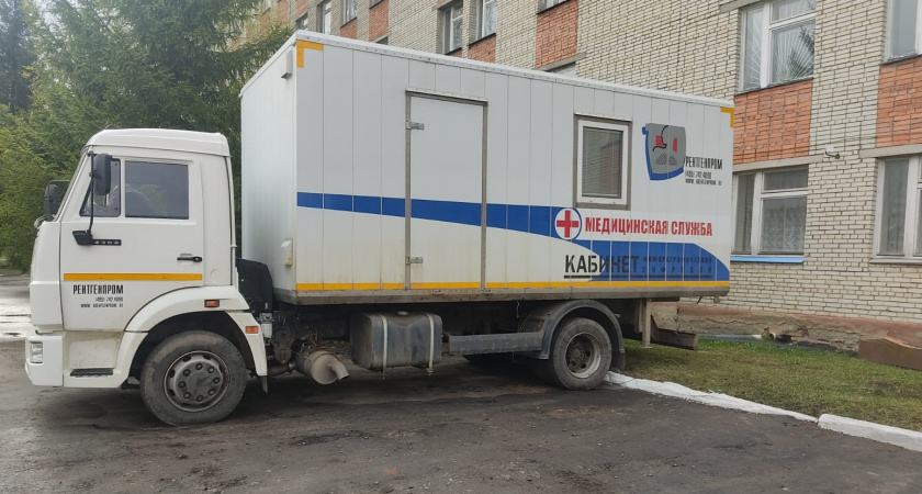 Более 400 жителей Белинского района прошли обследование в передвижном флюорографе