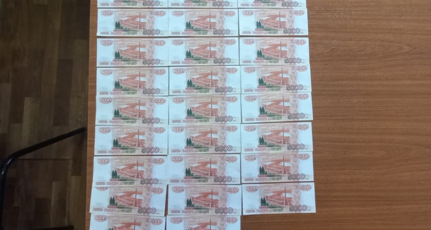 В Пензе сожитель украл у женщины 145 тыс. рублей, подменив деньги на билеты банка приколов