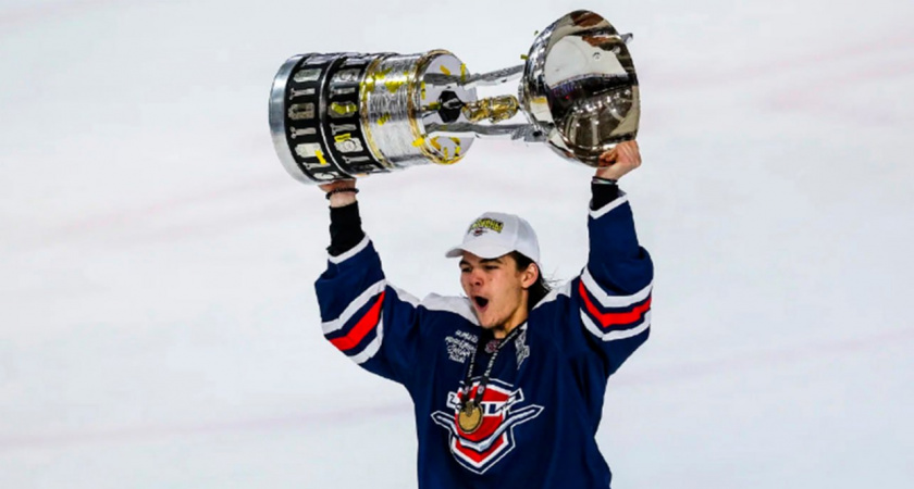 Пензенцев приглашают посмотреть на Кубок Харламова сфотографироваться с ним