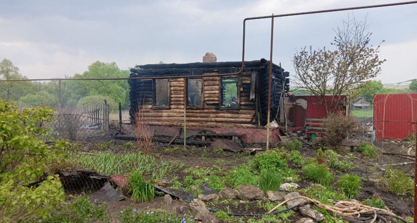 Следователи Пензы начали разбираться в обстоятельствах гибели на пожаре 74-летнего мужчины