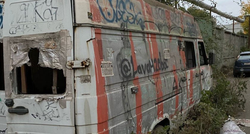 В Пензе "управляйки" с полицией будут искать владельцев автохлама и вывозить транспорт