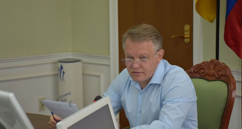 Смотровую площадку на Западной поляне решили сохранить и сделать дорожки и убрать поросль