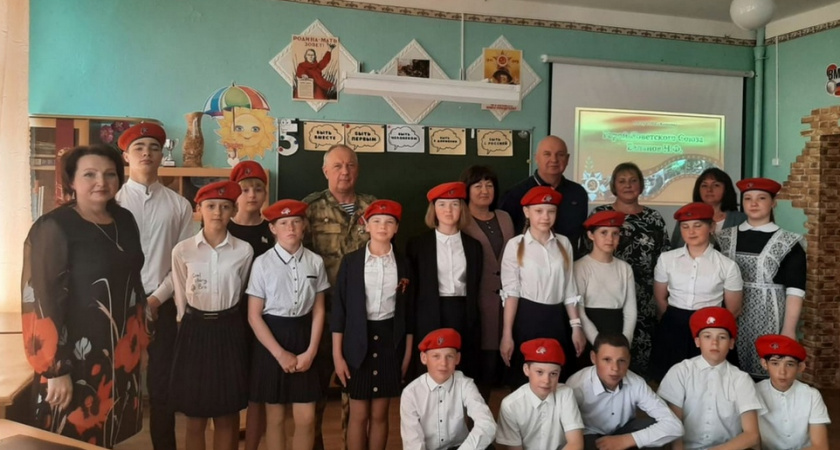 В школе села Канаевка открыли «Класс героя» в честь первого Героя Советского Союза 