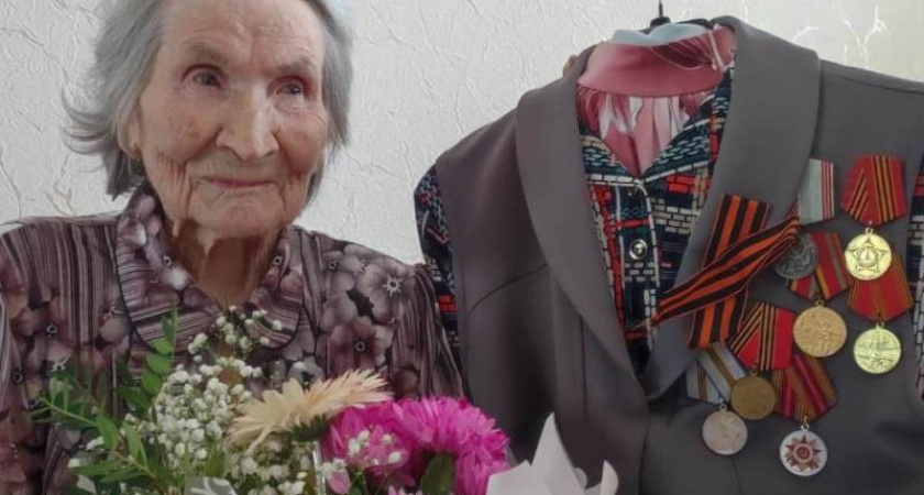 В Пензе участницу войны поздравили со 100-летним юбилеем