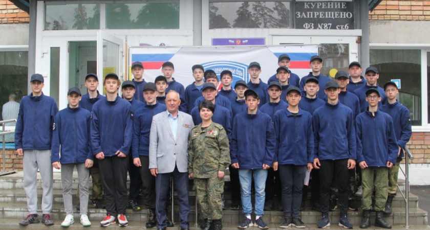 63 десятиклассника из Пензенской области провели пять дней в армии