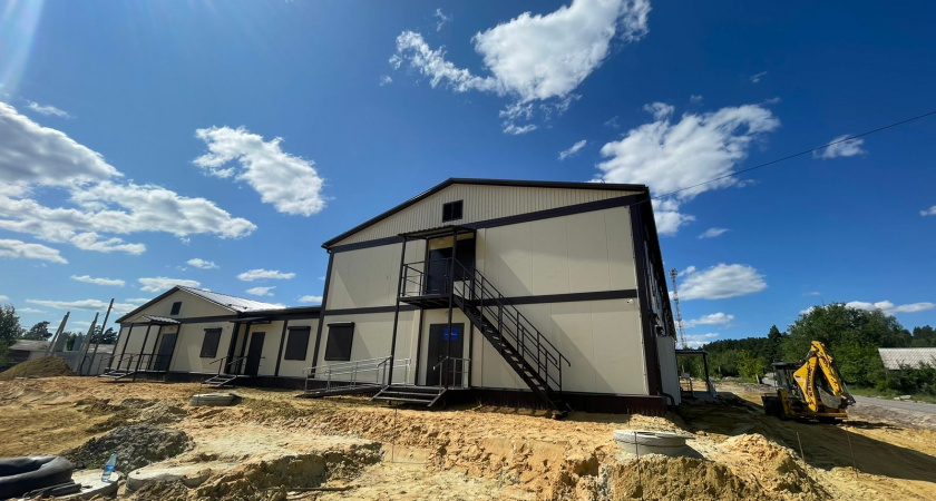  В Чаадаевке заканчивают строительство новой участковой больницы за 11,5 миллиона рублей 