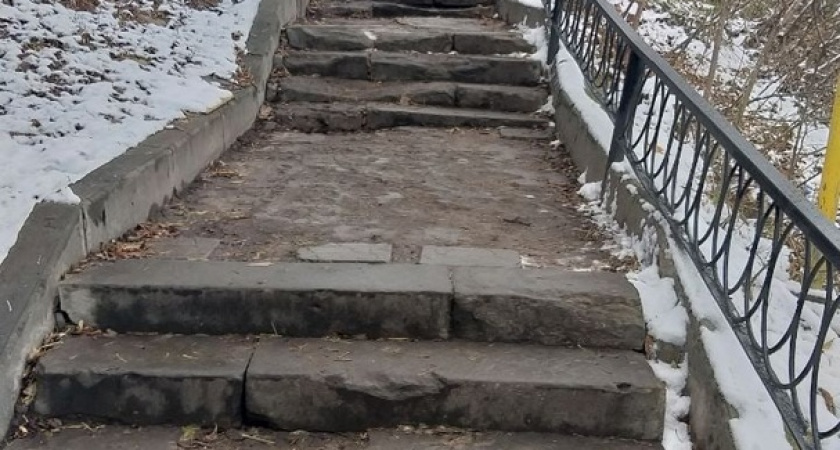Пензенцам два года обещают ремонт лестницы к Спасо-Преображенскому монастырю