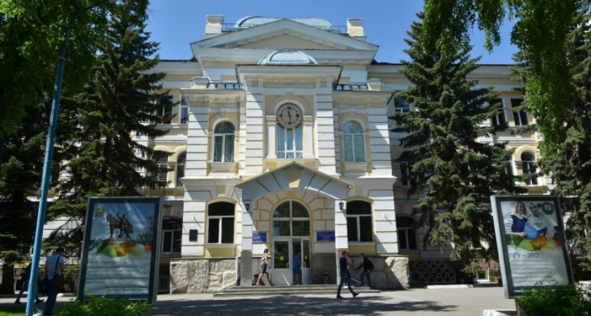 С 20 июня пензенские абитуриенты смогут подать документы на поступление в ПГУ