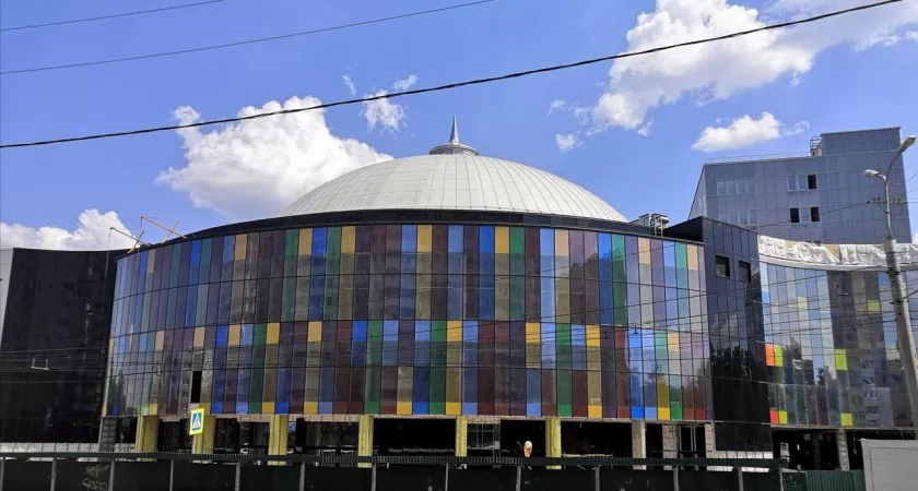 Власти сказали, когда достроят цирк и новую школу в Арбеково 
