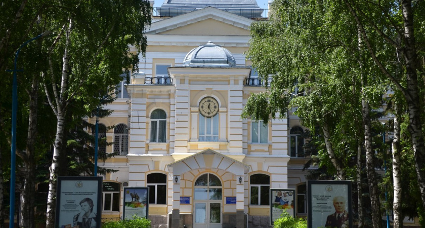 1200 абитуриентов подали заявления в ПГУ за неделю 