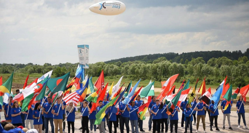 Молодежь из Пензы участвуют Международном форуме «Инженеры будущего» в Туле