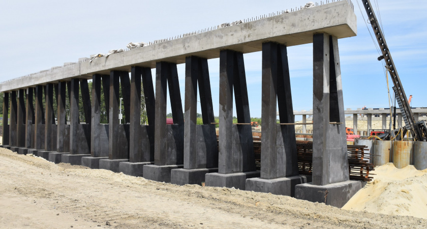 На развязке М5 «Урал» в Пензе во время работ вышла из строя техника, которая забивает сваи