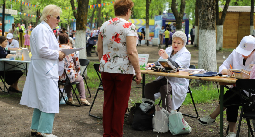 В Пензе в парке имени Ульяновых и на Олимпийской аллее можно проверить сахар и холестерин