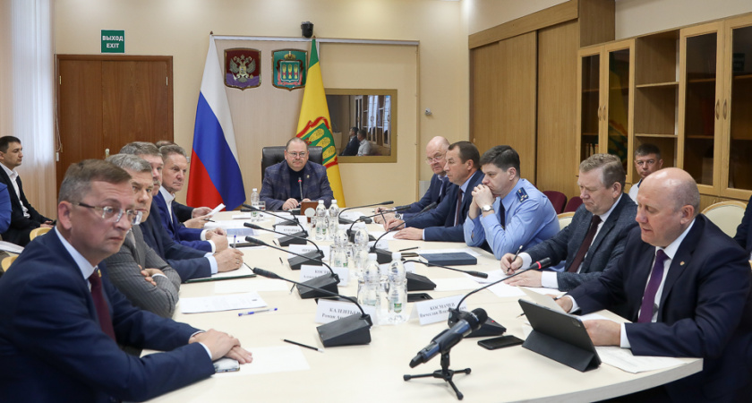 Более 460 единиц медтехники поступят в больницы Пензенской области в 2023 году