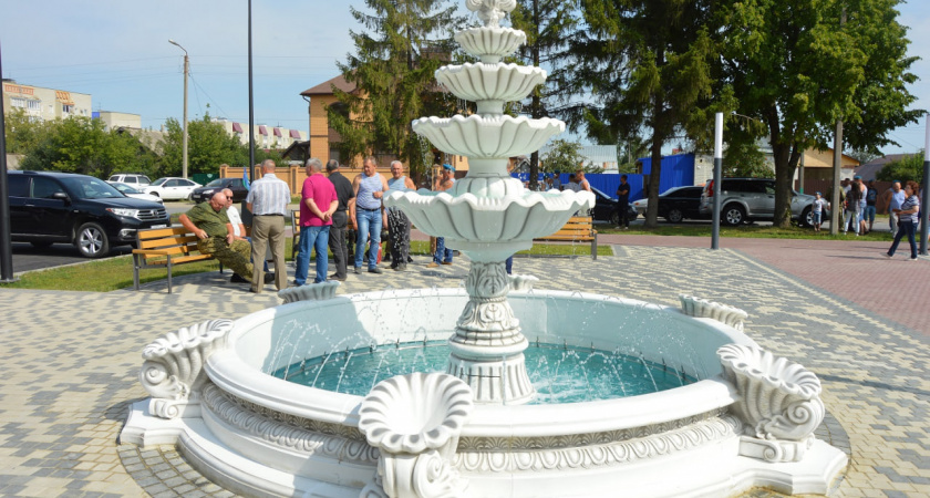 В Кузнецке в день ВДВ запустили новый фонтан
