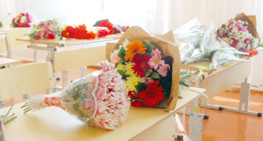 Миллионы родителей замерли в ожидании: когда начнут выдавать выплаты от Путина к школе