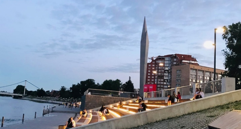 Парковка за 8 млн рублей может появиться на набережной у "Ростка" 