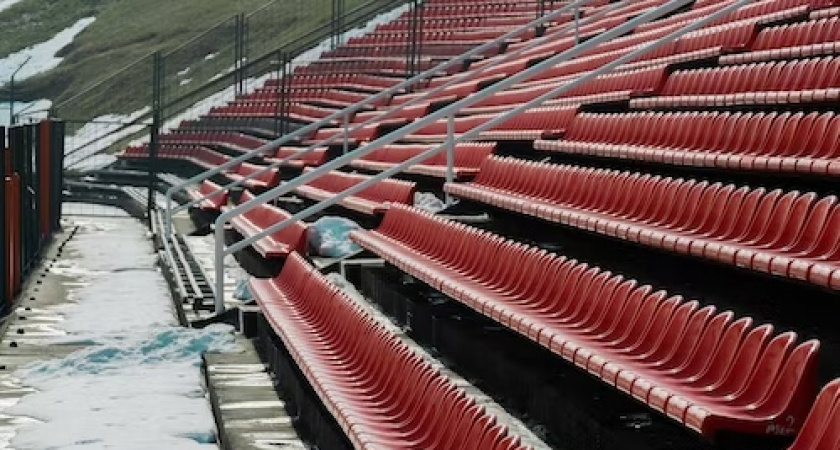 Пензенцы переживают за судьбу стадиона "Локомотив" на ул. Ново-казанской 