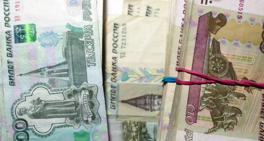 Россияне негодуют: всех, у кого есть деньги в рублях, дали срок до сентября. Иначе будет поздно