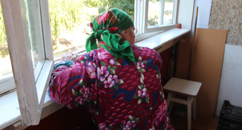 Пенсии и пособия пензенцам придут в сентябре по опубликованному графику 