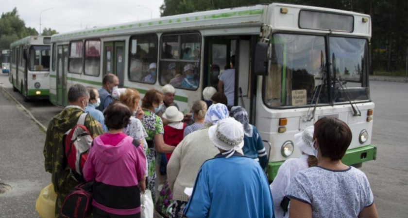 График дачных автобусов в Заречном изменили на новый