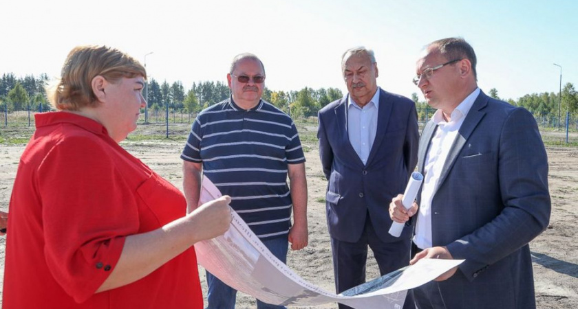 Жители Шемышейки обратились к губернатору с просьбой заменить водонапорные сети 