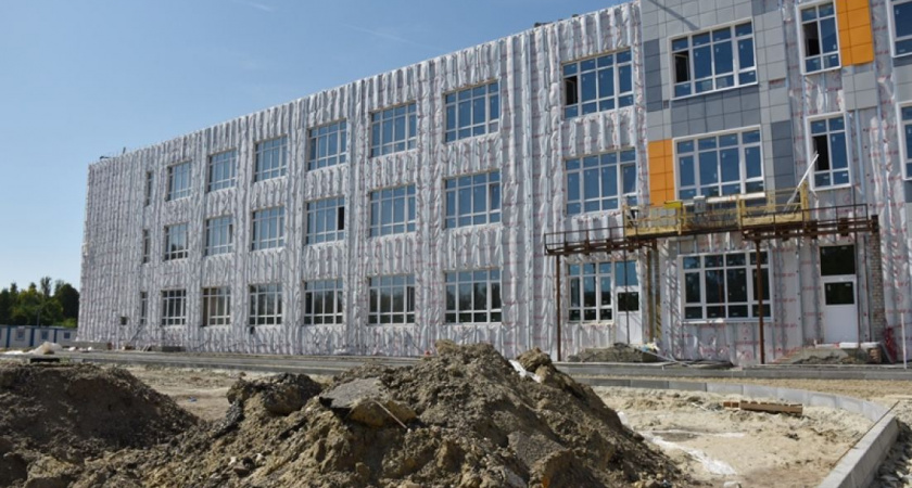 Школу на улице Измайлова в Пензе не успевают достроить в установленный срок