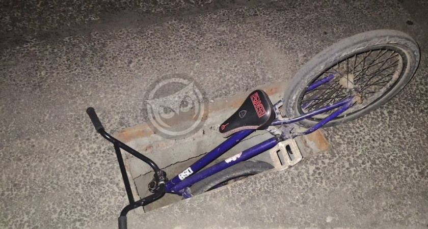 В Пензе на Рябова велосипедист влетел в открытую ливневку 