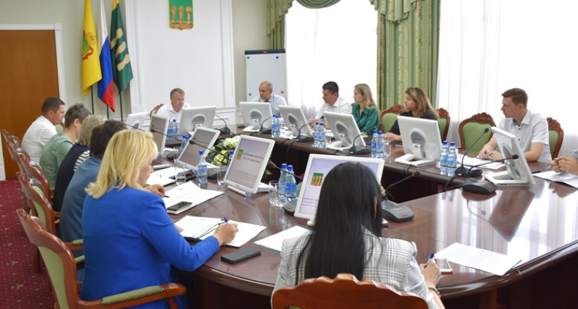 Глава города поручил "Пензавтодор" привести в порядок улицу Московскую