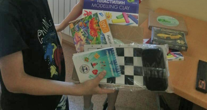 Наборы первоклассника в проекте «Собери ребенка в школу» получили 405 школьника 