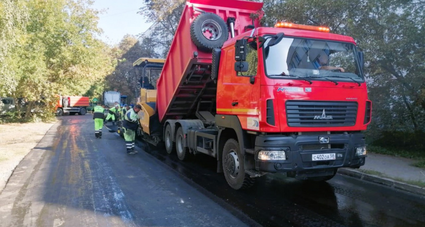 Александр Басенко оповестил граждан о завершении асфальтирования дороги на улицах Рябова и Пушанина