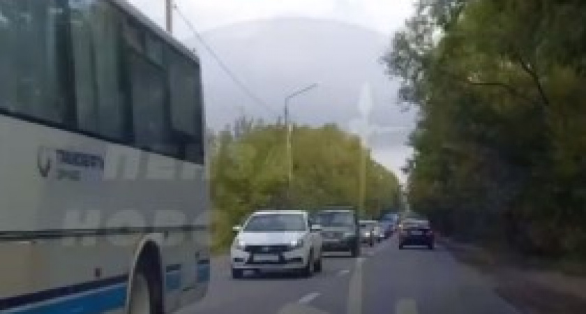 Пензенцы пожаловались на ежедневные пробки в Заре