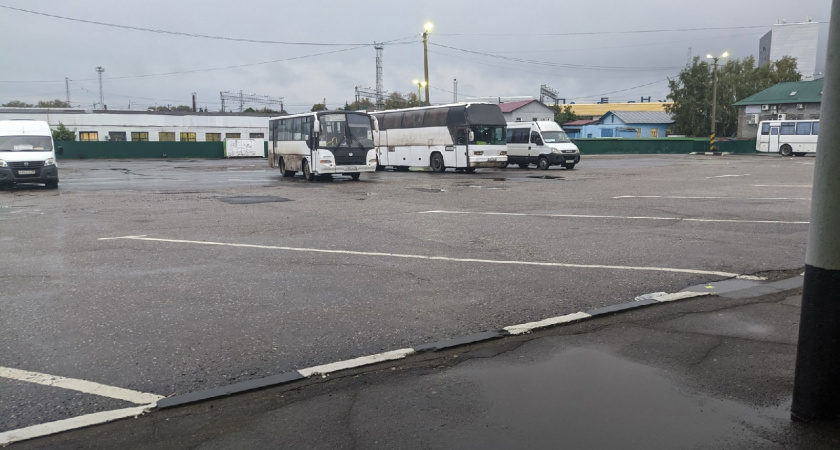 В Пензе жители улицы Маршала Крылова остались без единственного автобуса, у которого сломался мотор