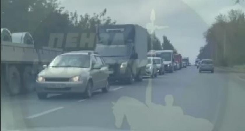 Пензенцы жалуются на огромные пробки по дороге в Ухтинку и Бессоновку