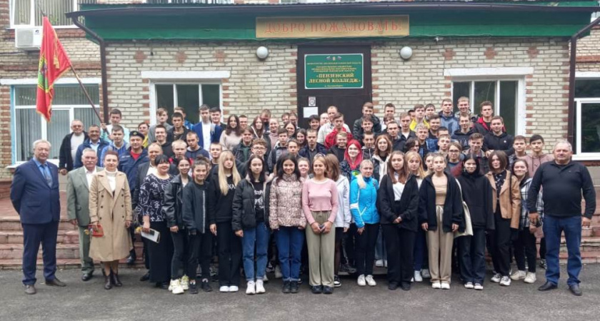 20 студентов лесного колледжа вступят в "Тигр", который откроется в Сосновоборском районе 