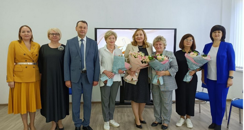 Заместитель министра просвещения РФ посетила школу № 12 г. Пензы в рамках акции "Спасибо учителям"